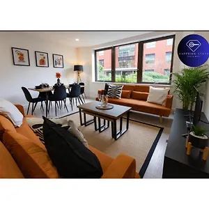  Apartment Modern Centre